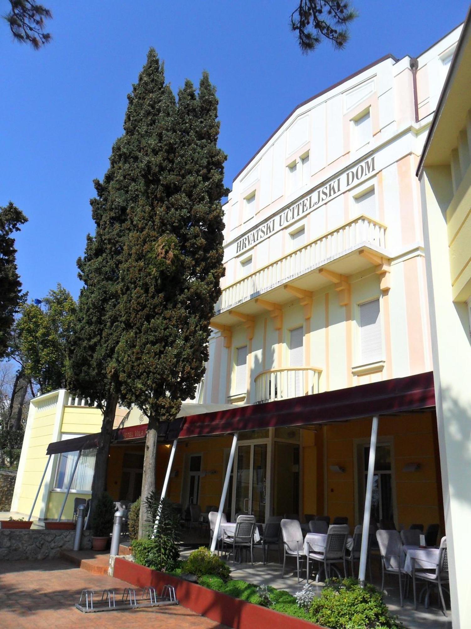 Hotel Vila Ruzica- Glavna Zgrada I Depandanse 크리크베니카 외부 사진